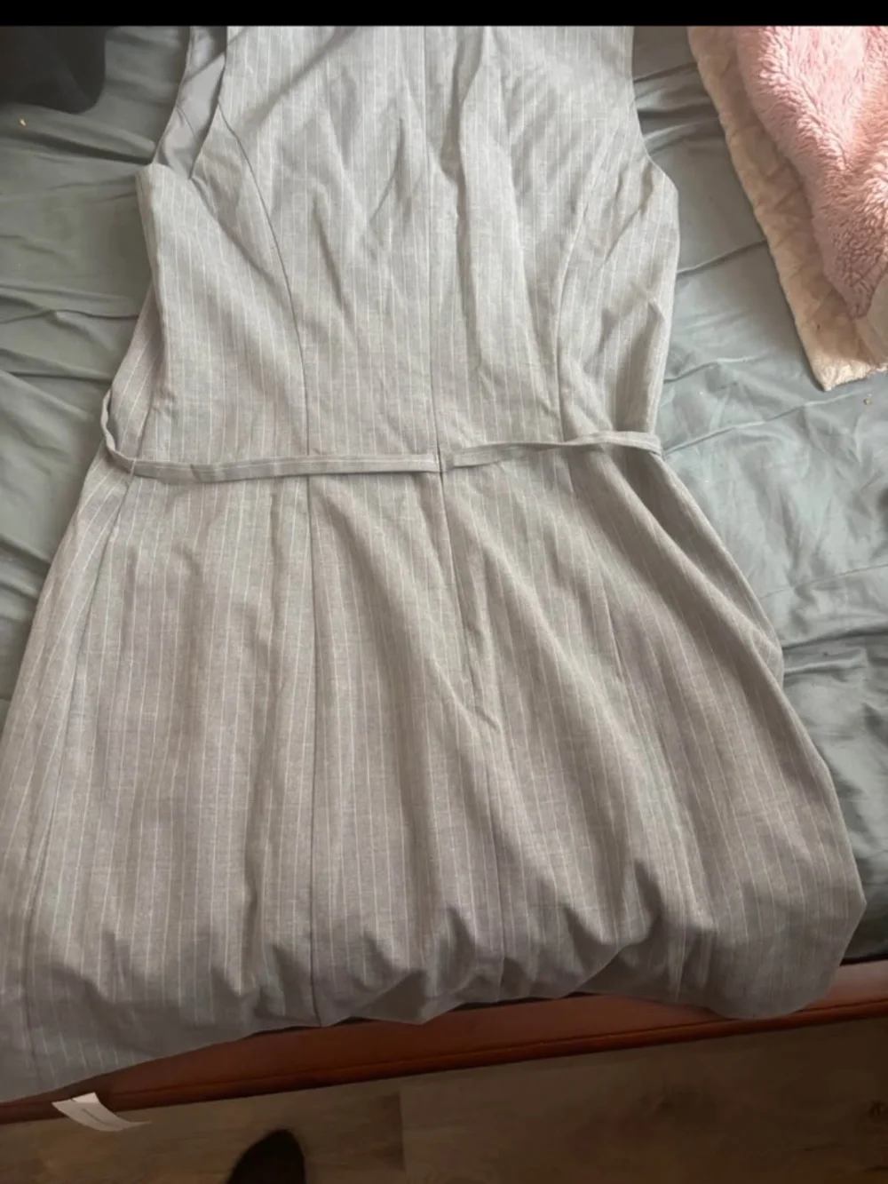 NWT Reformation Taya Dress size 4 Never Worn - Picture 7 of 8
